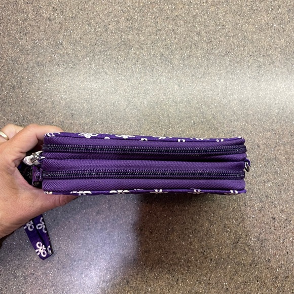 🆕 Vera Bradley Collegiate TCU Horned Frogs RFID All-In-One Crossbody Wallet - Picture 6 of 7